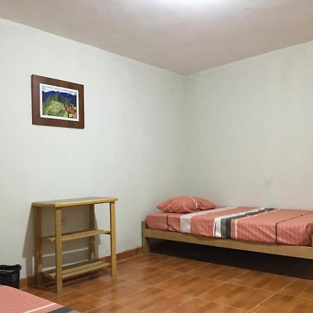 5Min Airport - Super Host Bed & Breakfast Lima Dış mekan fotoğraf