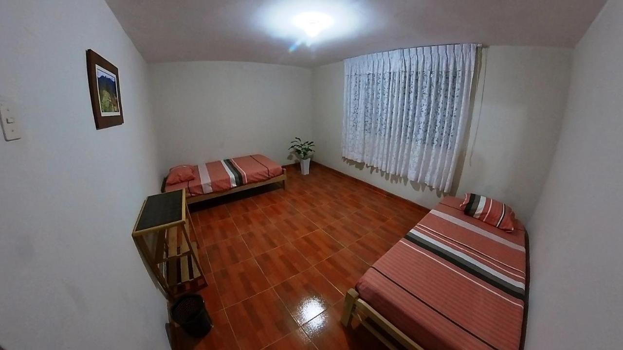 5Min Airport - Super Host Bed & Breakfast Lima Dış mekan fotoğraf