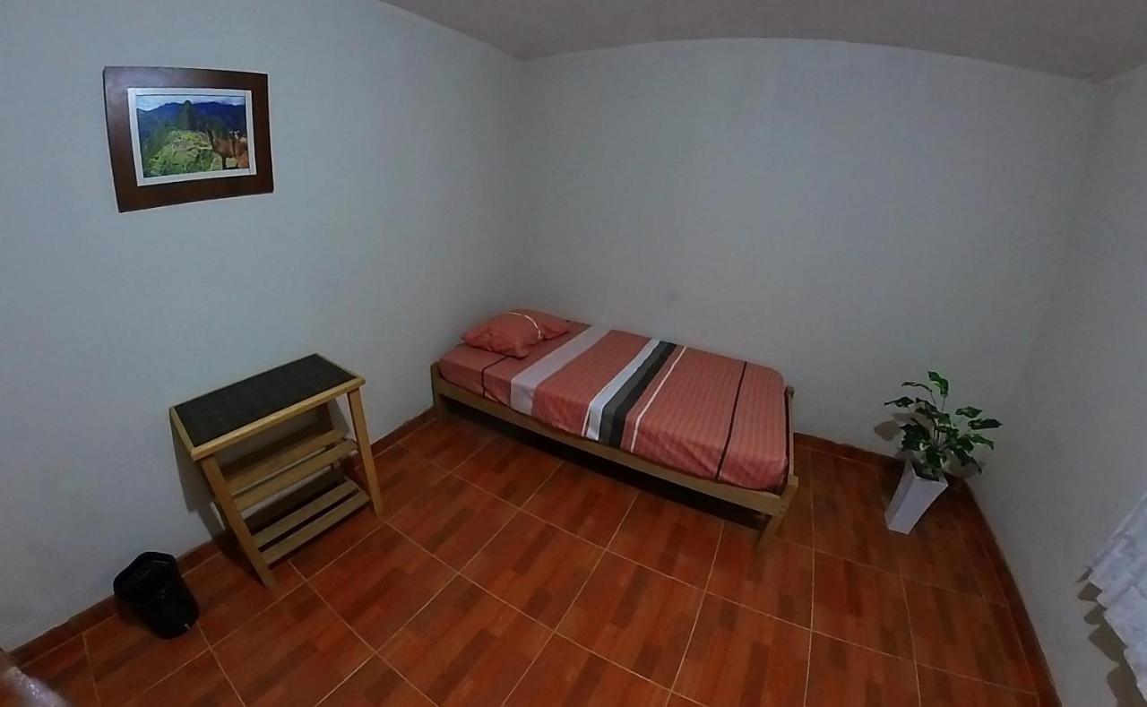5Min Airport - Super Host Bed & Breakfast Lima Dış mekan fotoğraf